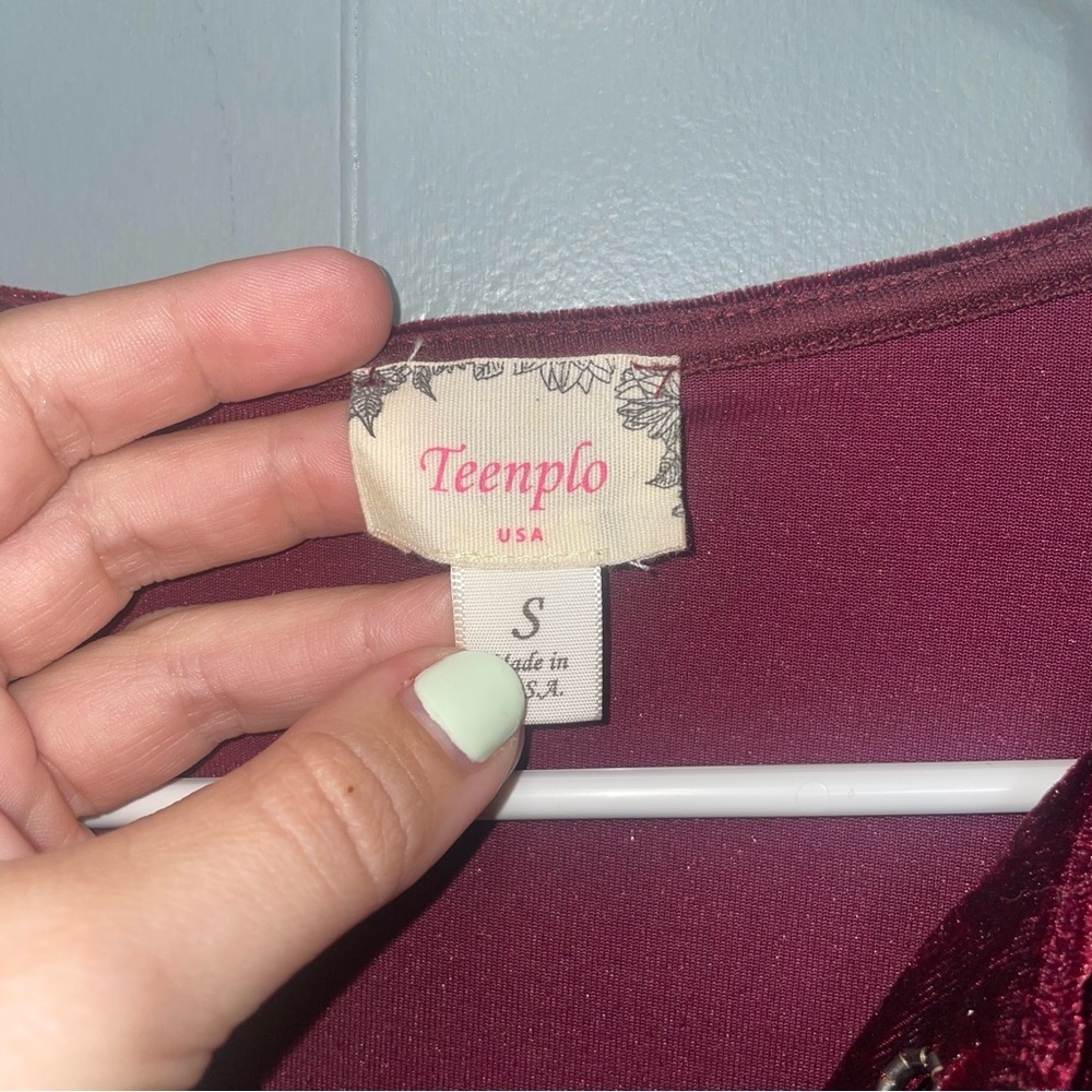 Nasty Gal Teenplo Burgundy Red Cities In Dust Velvet Lace Up Dress Small - Picture 3 of 5